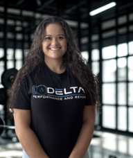 Book an Appointment with Dr. Thairis Daumy for Rehab