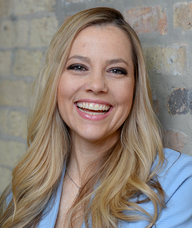 Book an Appointment with Caroline Jung for Acupuncture