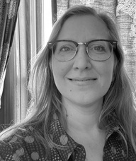 Book an Appointment with Dr. Amy Elliott for Chiropractic