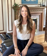 Book an Appointment with Dr. Lauren Aalders for Chiropractic
