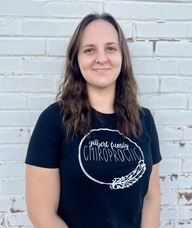 Book an Appointment with Dr. Samantha Holcomb for Chiropractic