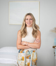 Book an Appointment with Ali Robinson for Facials