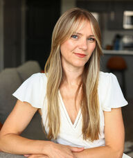Book an Appointment with Rachel Pearce for Acupuncture
