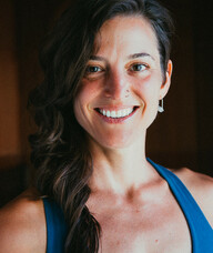 Book an Appointment with Carolyn Cohen for Acupuncture & Manual Therapy