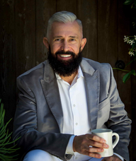 Book an Appointment with Dr Neil Schierholz for Free Consultation
