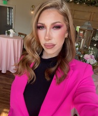 Book an Appointment with Stephanie Leon for Aesthetics