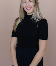 Book an Appointment with Dr. Jillian Levanon for Acupuncture